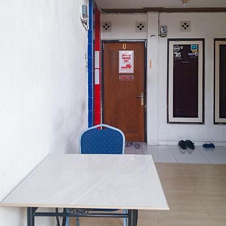 Malibu Syariah Bogor Redpartner Hotel Buitenkant foto